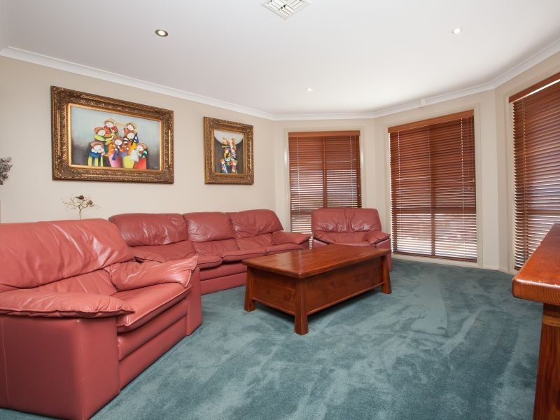 44 Olive Pink Crescent, Banks ACT 2906