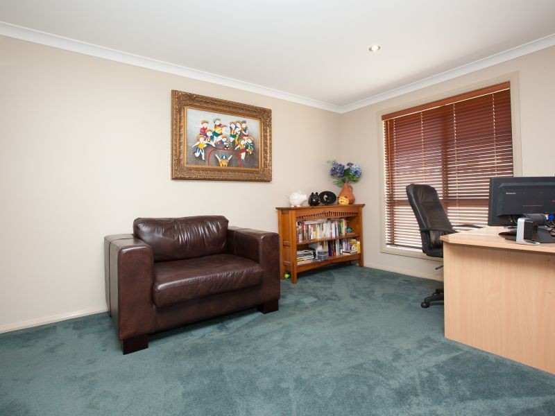 44 Olive Pink Crescent, Banks ACT 2906