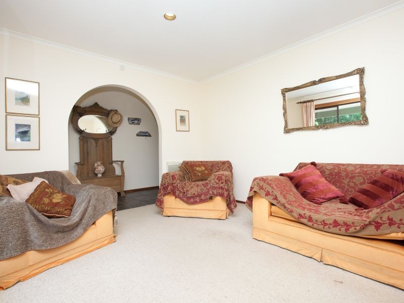 16 Moonbi Crescent, Isabella Plains ACT 2905