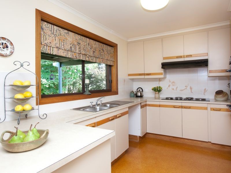 16 Moonbi Crescent, Isabella Plains ACT 2905