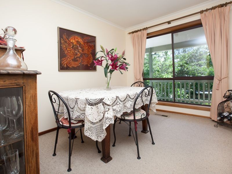 16 Moonbi Crescent, Isabella Plains ACT 2905