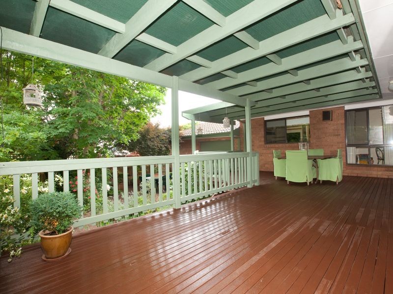 16 Moonbi Crescent, Isabella Plains ACT 2905