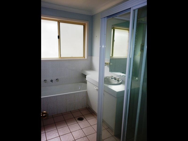 32A Bellchambers Crescent, Banks ACT 2906