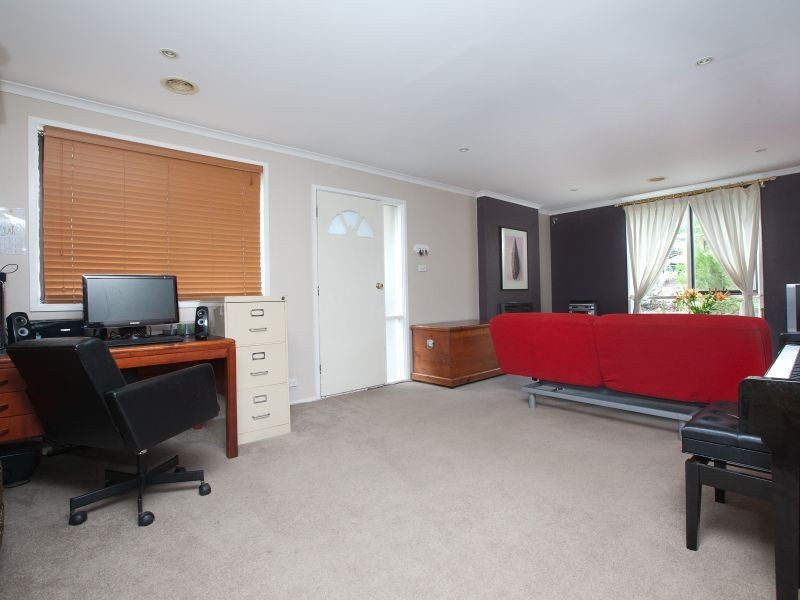 16 Baskerville Street, Chisholm ACT 2905
