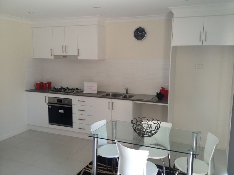 11/3 Broughton Place, Queanbeyan NSW 2620
