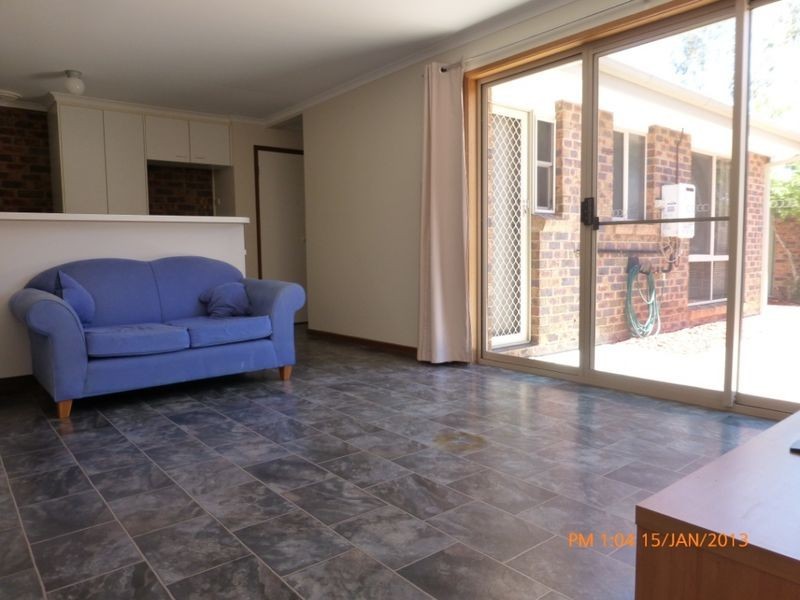 6/12 Blackett Crescent, Greenway ACT 2900