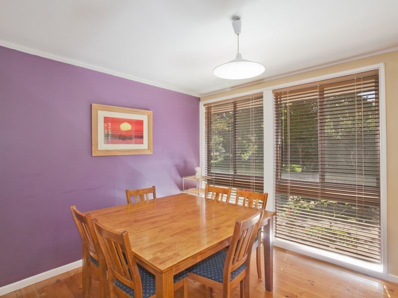 4 Hallett Place, Kambah ACT 2902