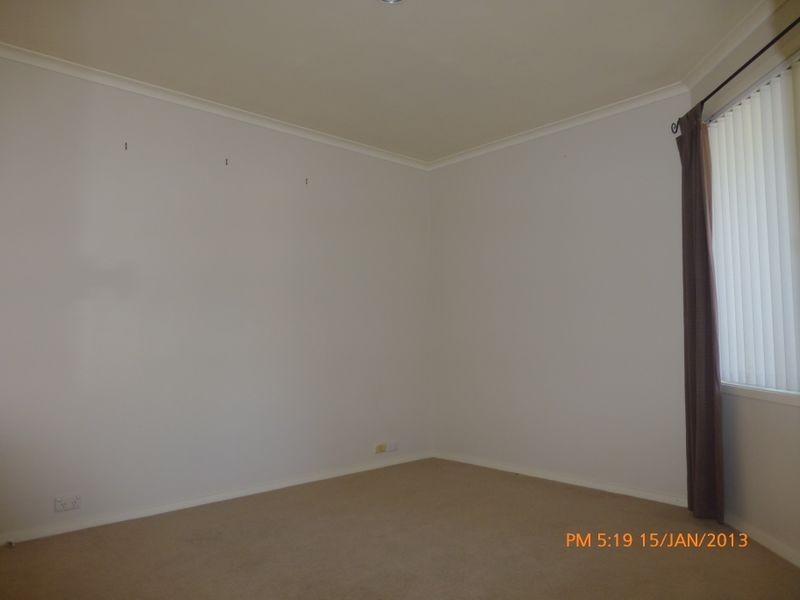 1/11 Charlton Crescent, Gordon ACT 2906