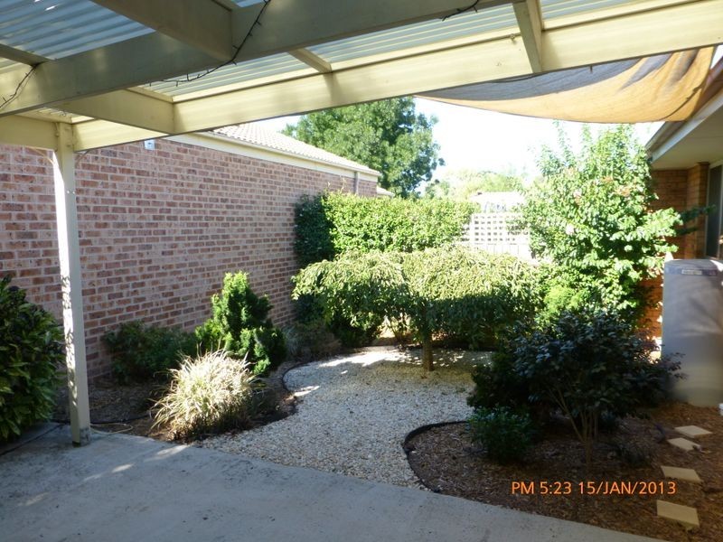 1/11 Charlton Crescent, Gordon ACT 2906