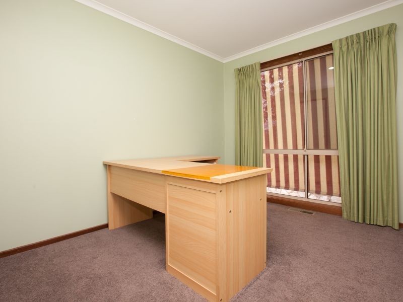 52 Noarlunga Crescent, Bonython ACT 2905