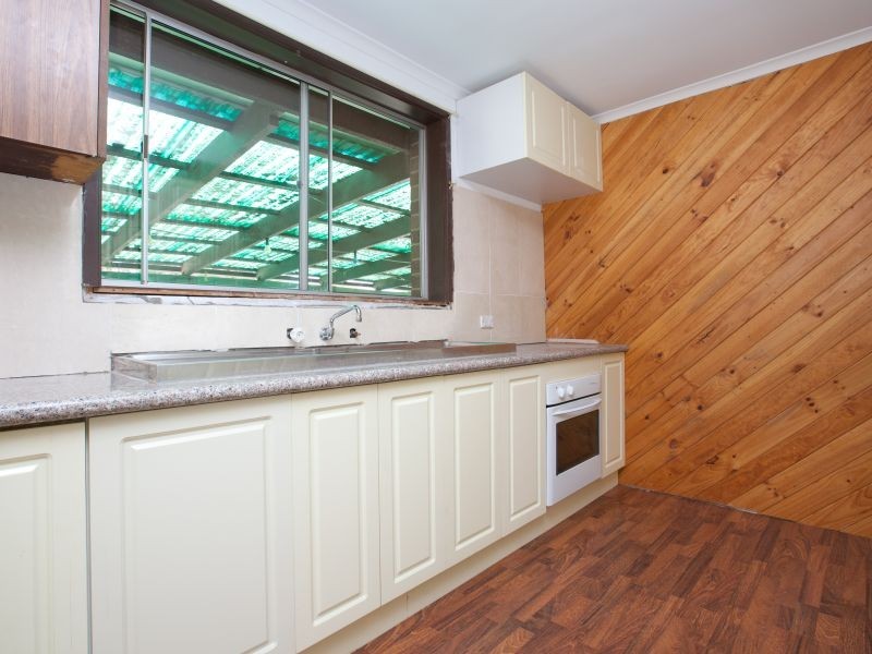 8 Paech Place, Kambah ACT 2902