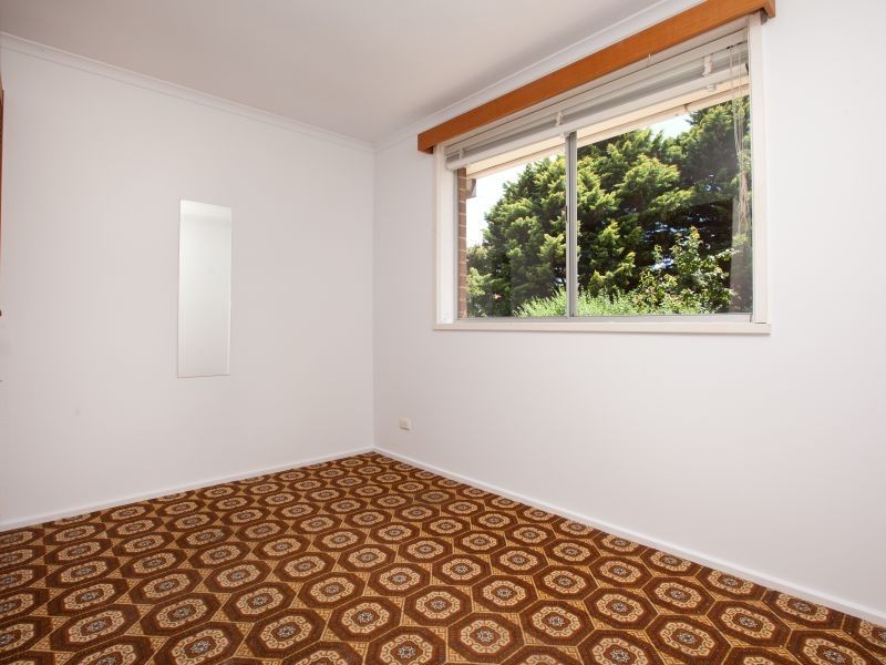 8 Paech Place, Kambah ACT 2902