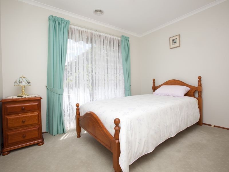 12 Freda Gibson Circuit, Theodore ACT 2905