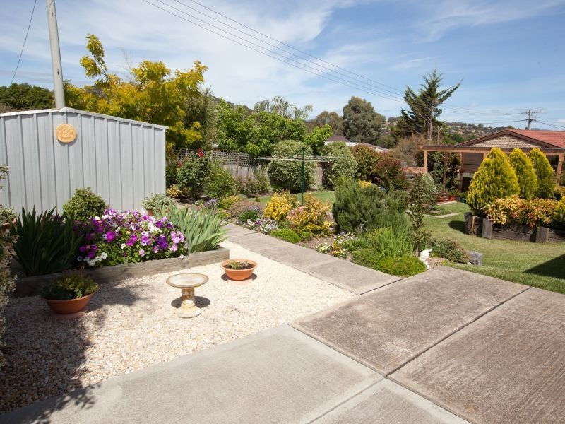 12 Freda Gibson Circuit, Theodore ACT 2905