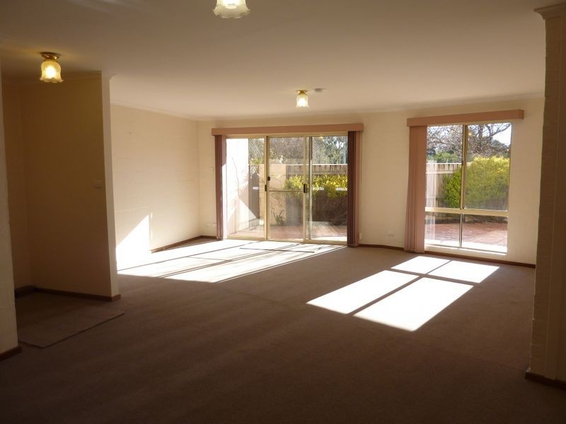 13/15 Tenison Woods Circuit, Bonython ACT 2905