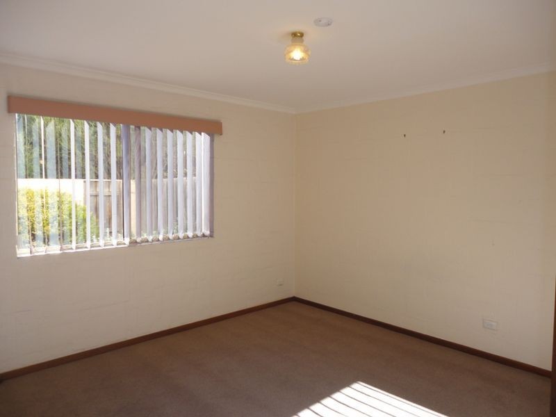 13/15 Tenison Woods Circuit, Bonython ACT 2905