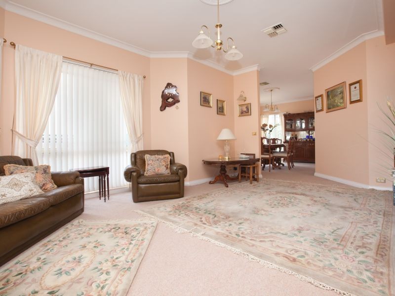 20 Fingleton Crescent, Gordon ACT 2906