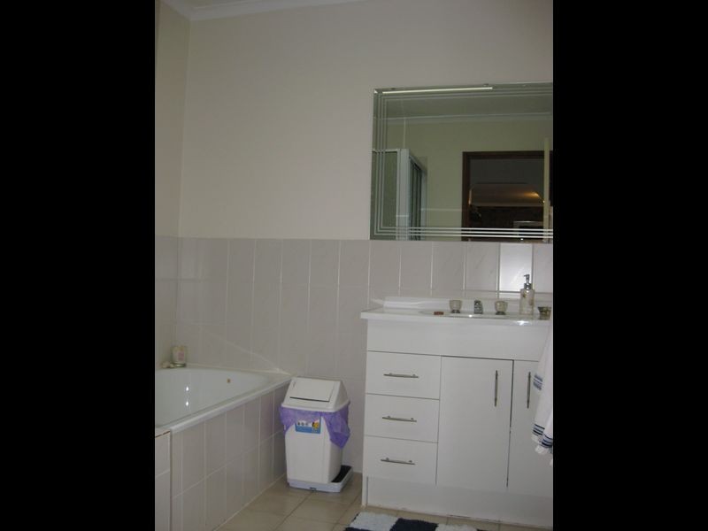 2/21 Cleeve Place, Gordon ACT 2906