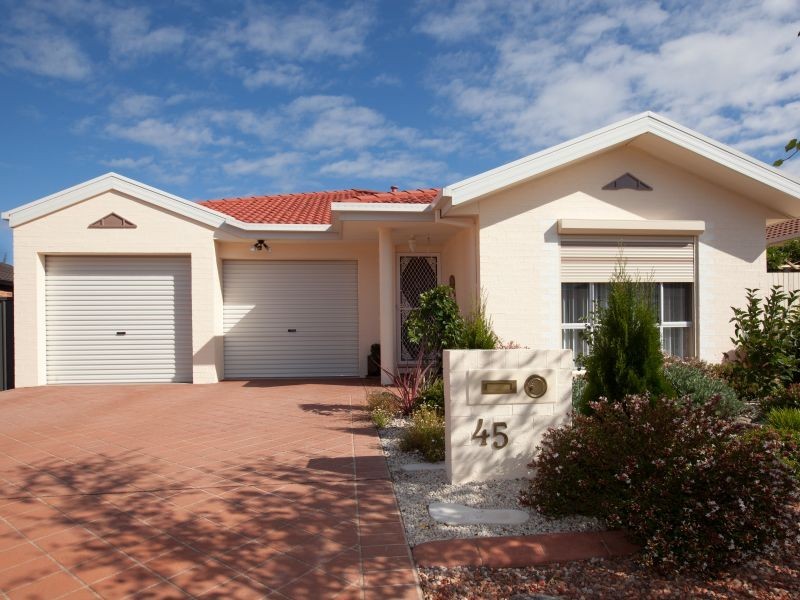 45 Oxenham Circuit, Gordon ACT 2906