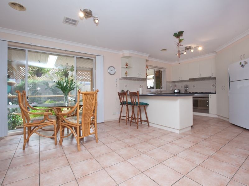 45 Oxenham Circuit, Gordon ACT 2906