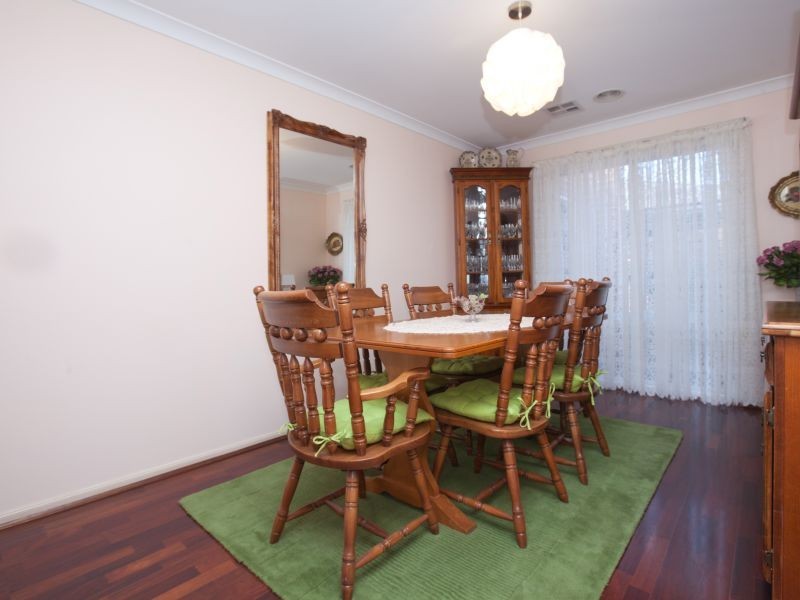 45 Oxenham Circuit, Gordon ACT 2906