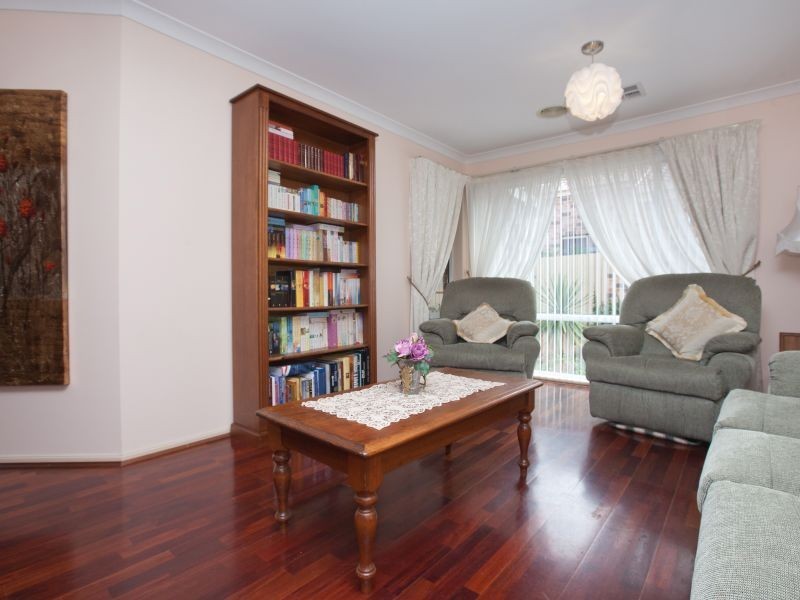 45 Oxenham Circuit, Gordon ACT 2906
