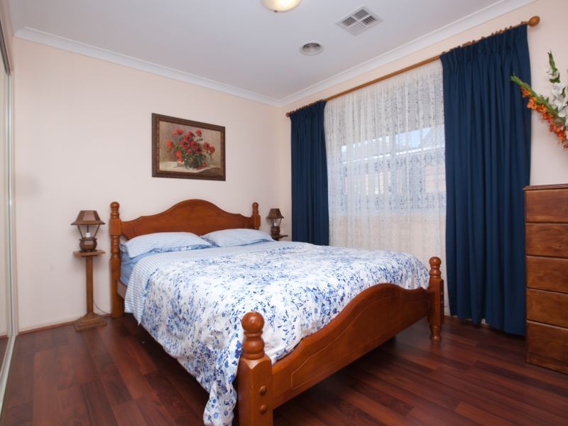 45 Oxenham Circuit, Gordon ACT 2906