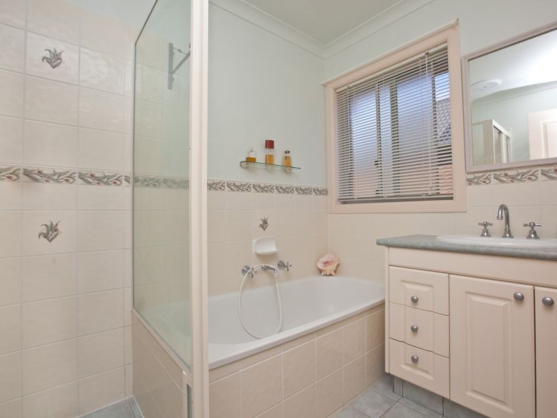 45 Oxenham Circuit, Gordon ACT 2906