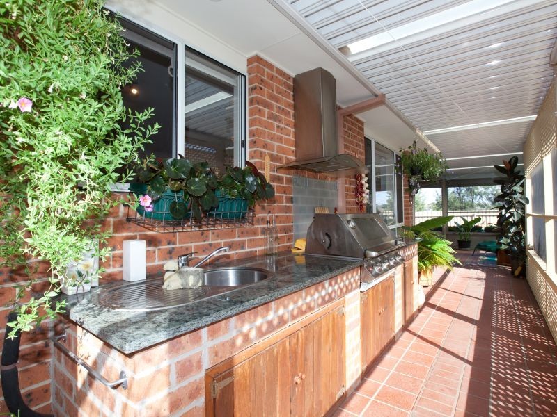 45 Oxenham Circuit, Gordon ACT 2906