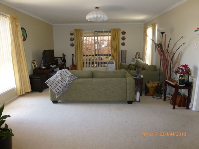 12 Werriwa Crescent, Isabella Plains ACT 2905