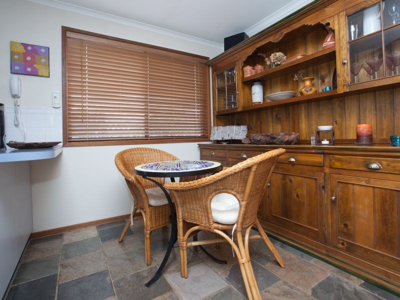 8 Beaufort Retreat, Gordon ACT 2906