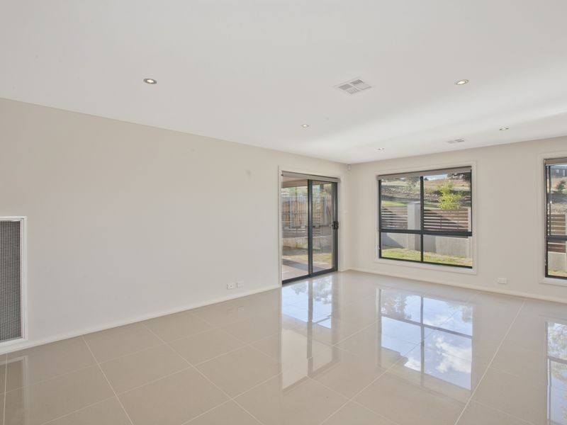 27 Macandie Street, Casey ACT 2913