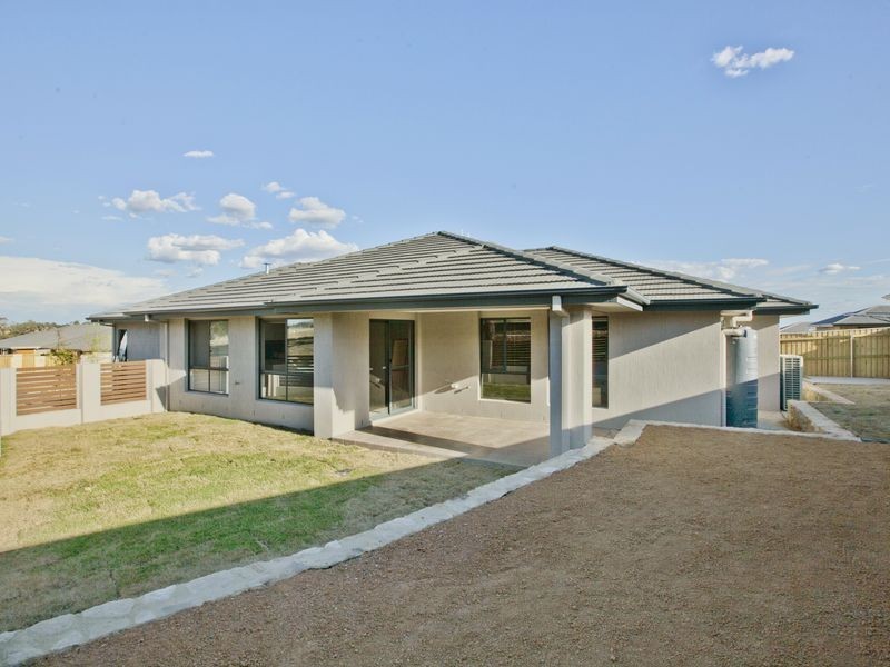 27 Macandie Street, Casey ACT 2913