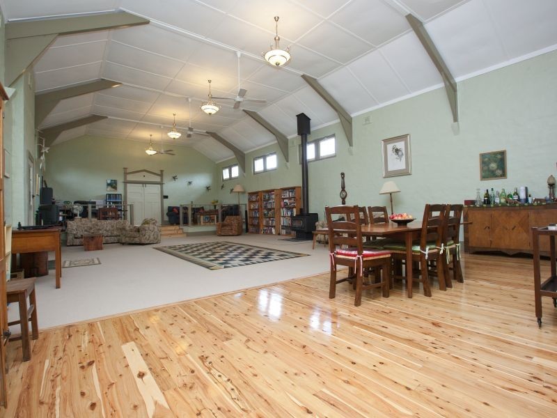 7 Biala Street, Gunning NSW 2581