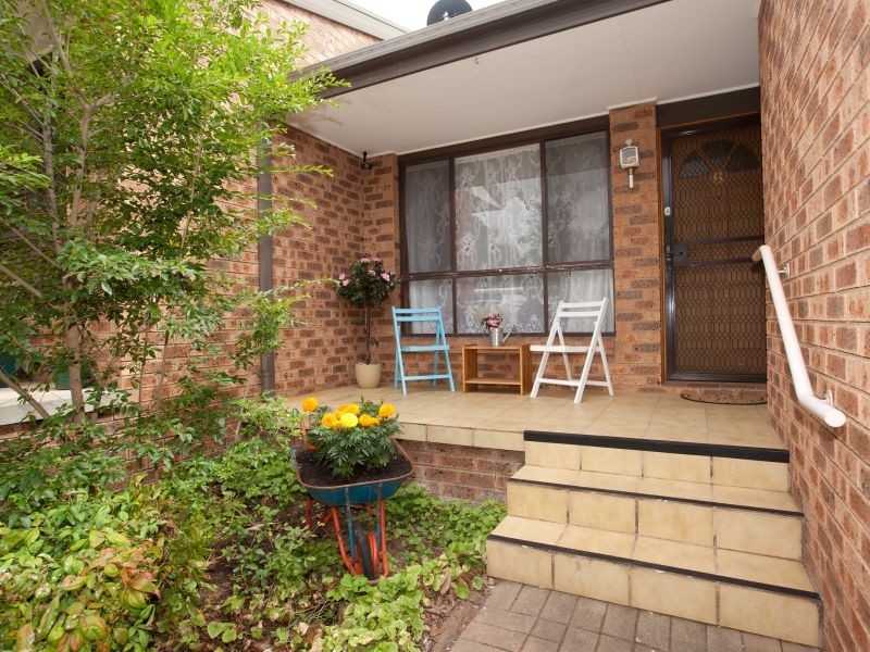 6/24 Carrington Street, Queanbeyan NSW 2620