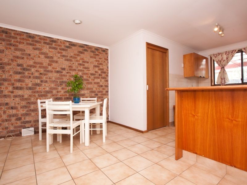 6/24 Carrington Street, Queanbeyan NSW 2620