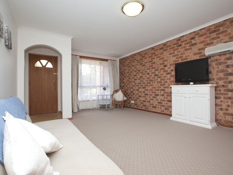 6/24 Carrington Street, Queanbeyan NSW 2620