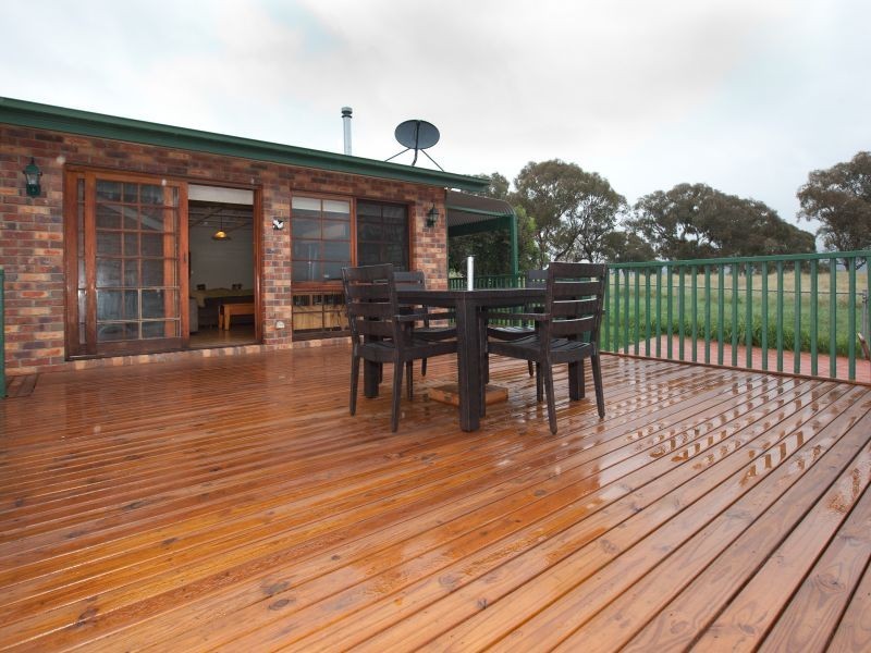 12 Charlton Crescent, Gordon ACT 2906