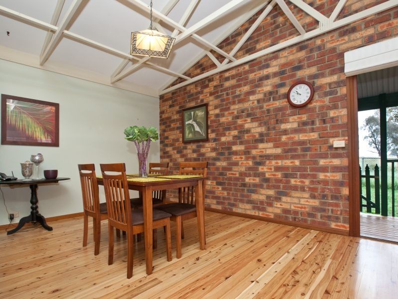 12 Charlton Crescent, Gordon ACT 2906