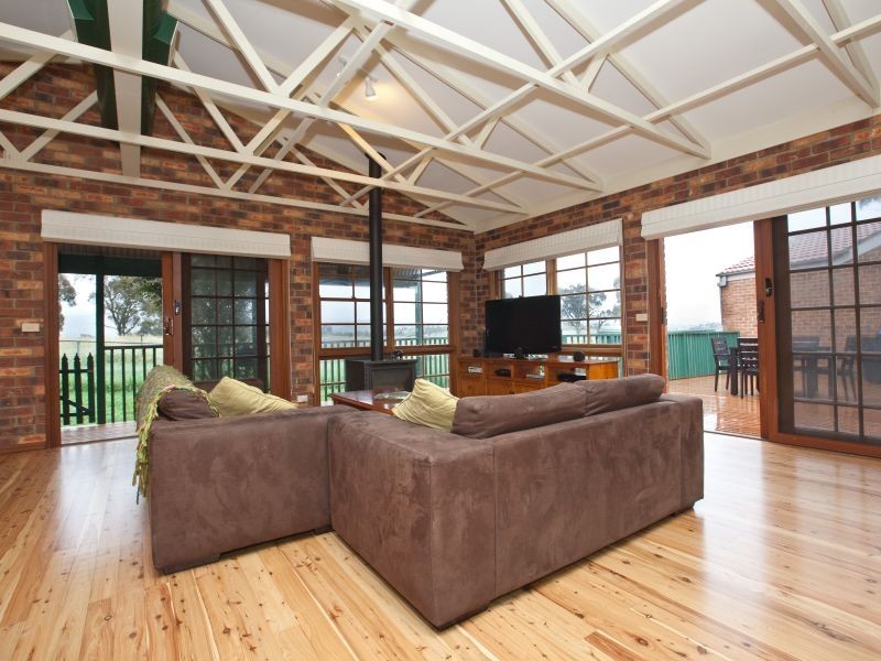 12 Charlton Crescent, Gordon ACT 2906