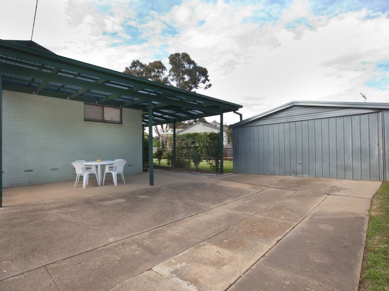 18 Ferrett Circuit, Kambah ACT 2902