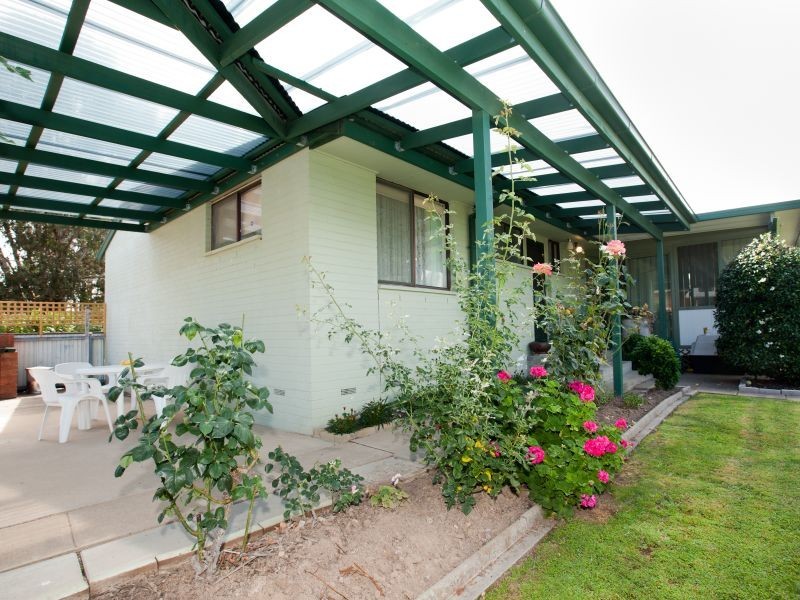 18 Ferrett Circuit, Kambah ACT 2902