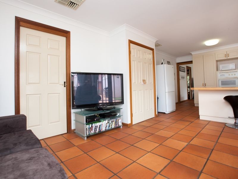 147 Knoke Avenue, Gordon ACT 2906