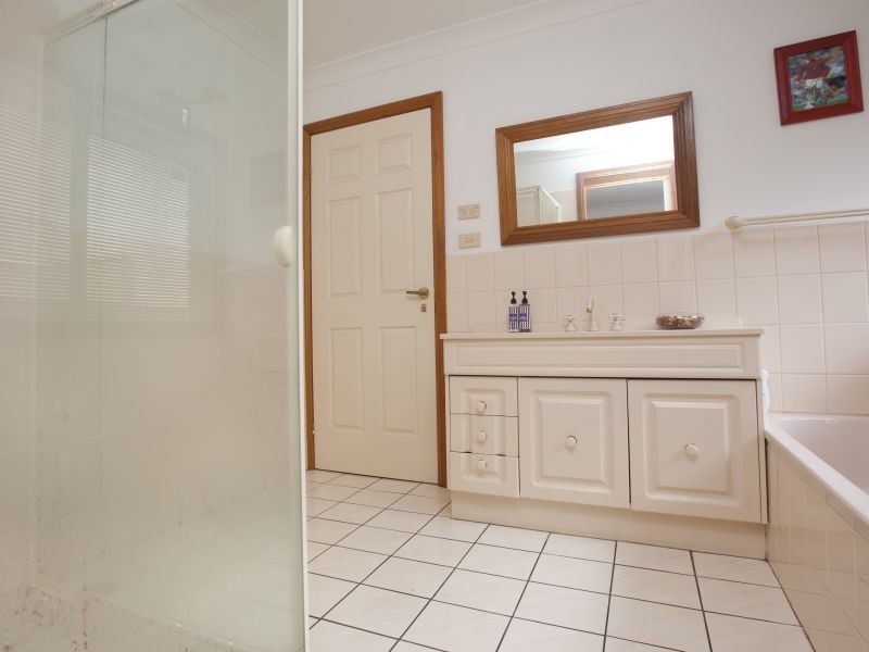 147 Knoke Avenue, Gordon ACT 2906