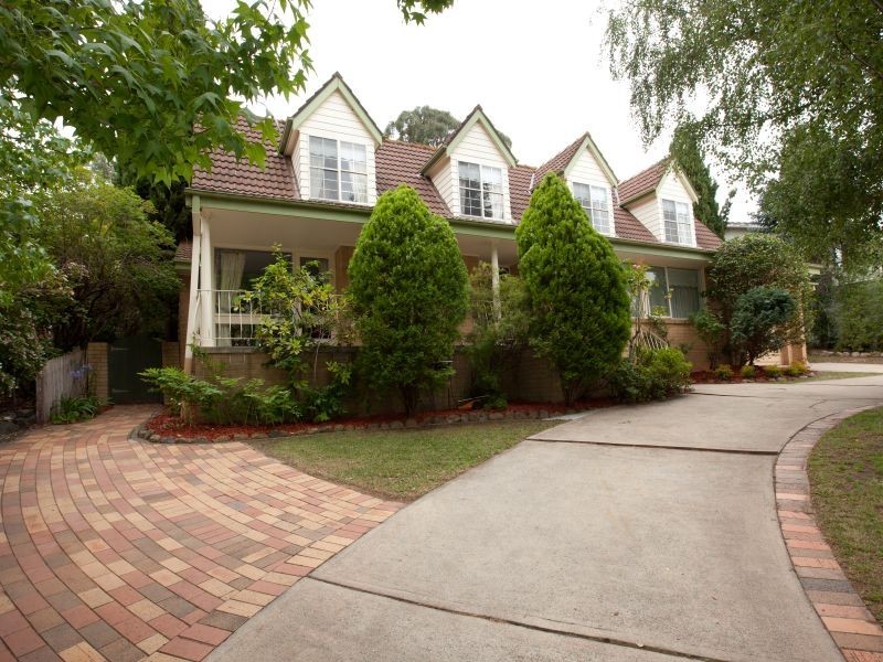 21 Hawkesbury Crescent, Farrer ACT 2607