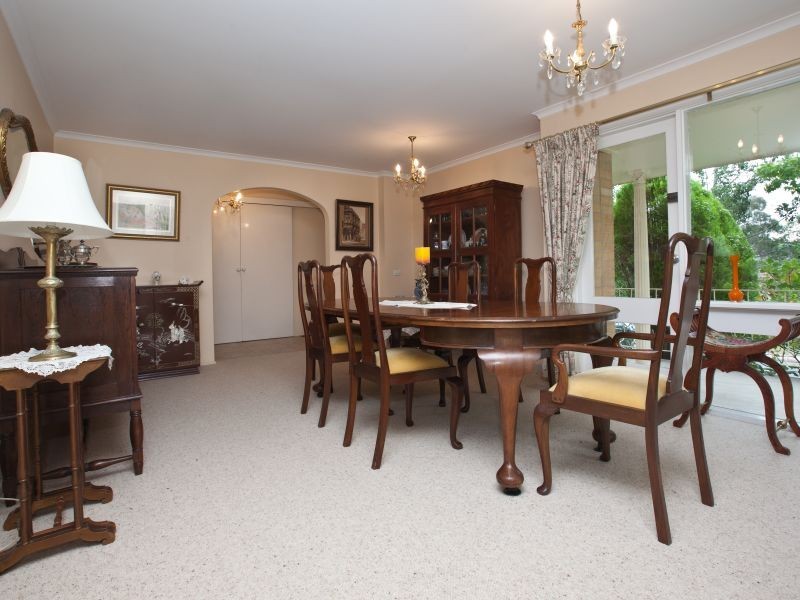 21 Hawkesbury Crescent, Farrer ACT 2607