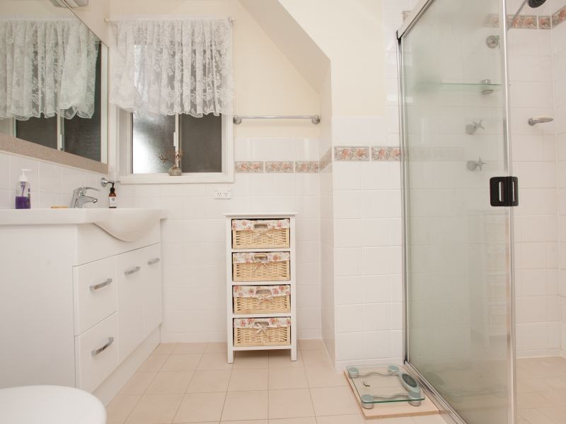 21 Hawkesbury Crescent, Farrer ACT 2607