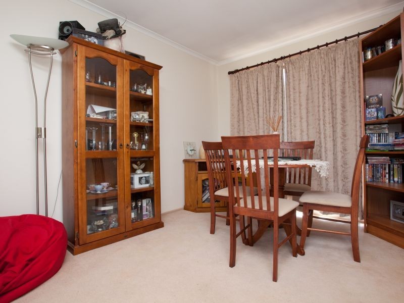 4 Docker Place, Kambah ACT 2902