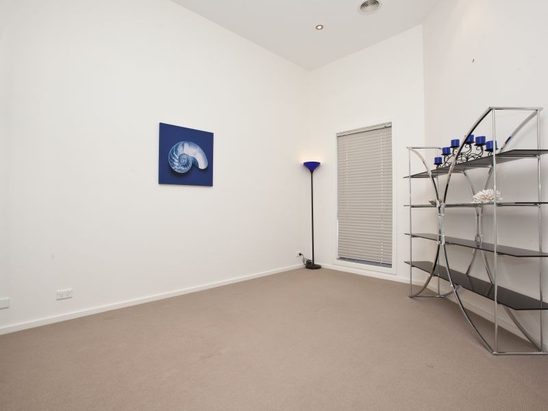 8 Purves Place, Conder ACT 2906