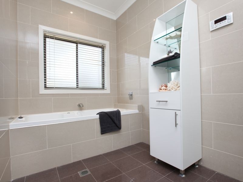 8 Purves Place, Conder ACT 2906